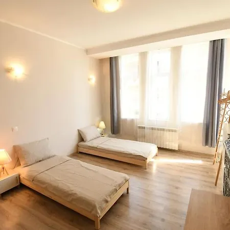 Eagle's Spot Apartment